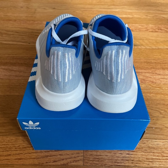 Adidas Swift Run Blue / White Shoes - Picture 5 of 7